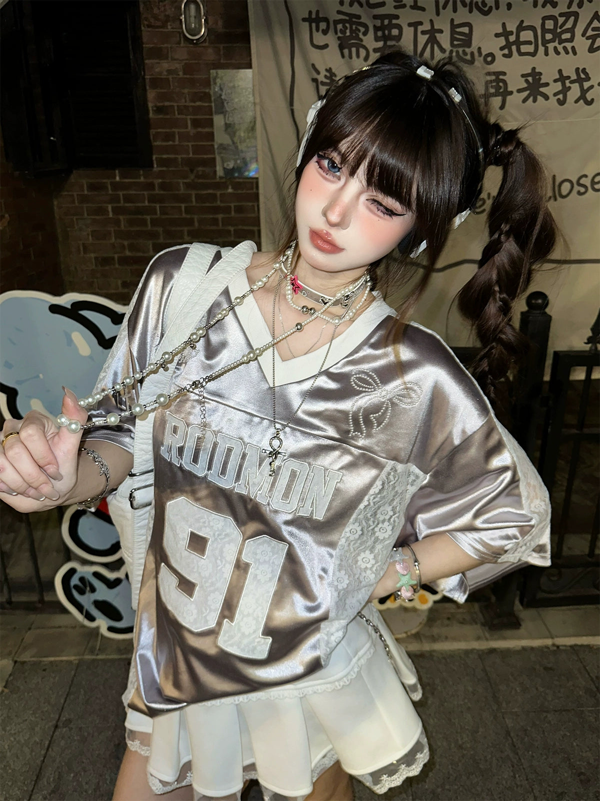 Embroidered V-Neck Shoulder T-Shirt  Women's Summer Loose Fit Top