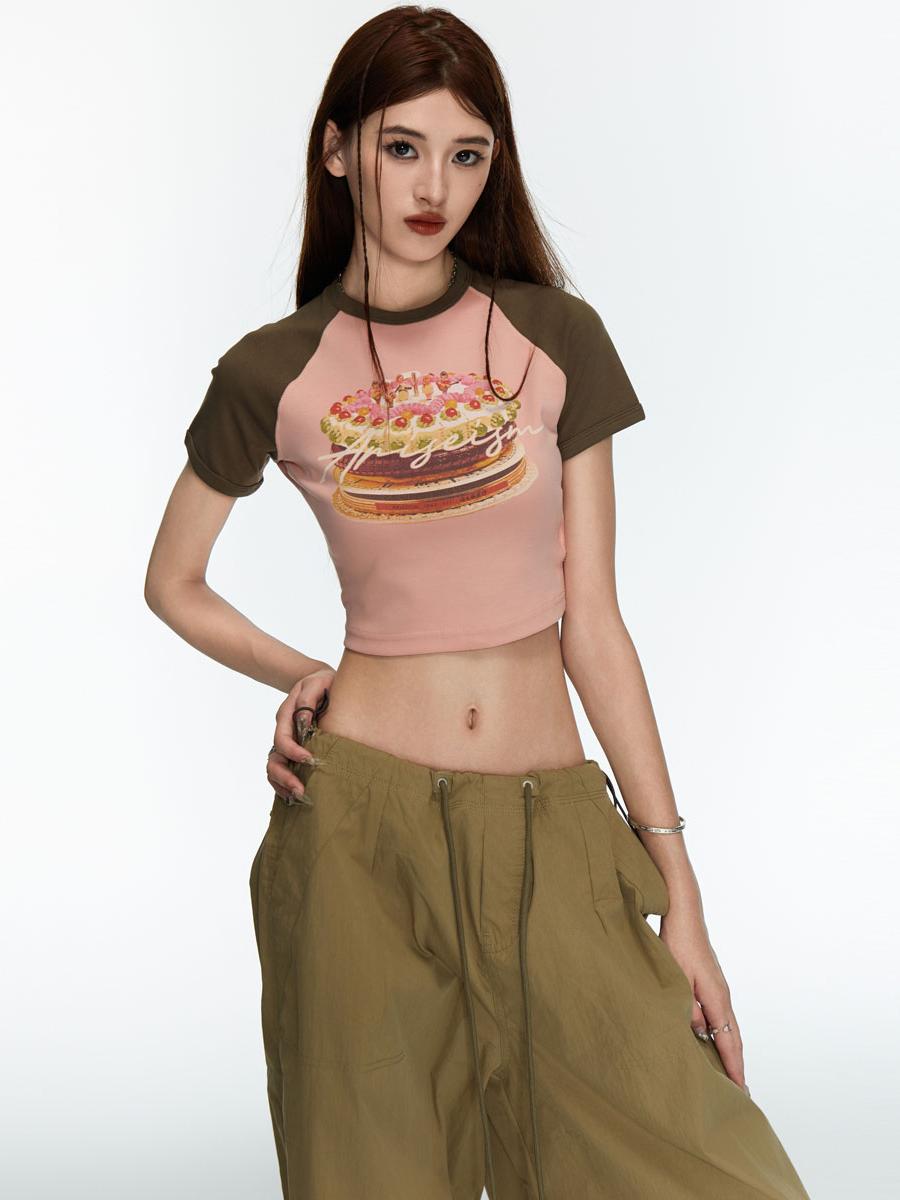 Women's Y2K Pink Graphic Short Sleeve Crop Top