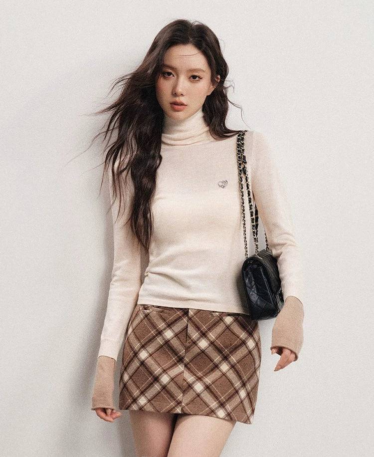 Women's Color-Blocked Crewneck Wool Knit Base Layer Top