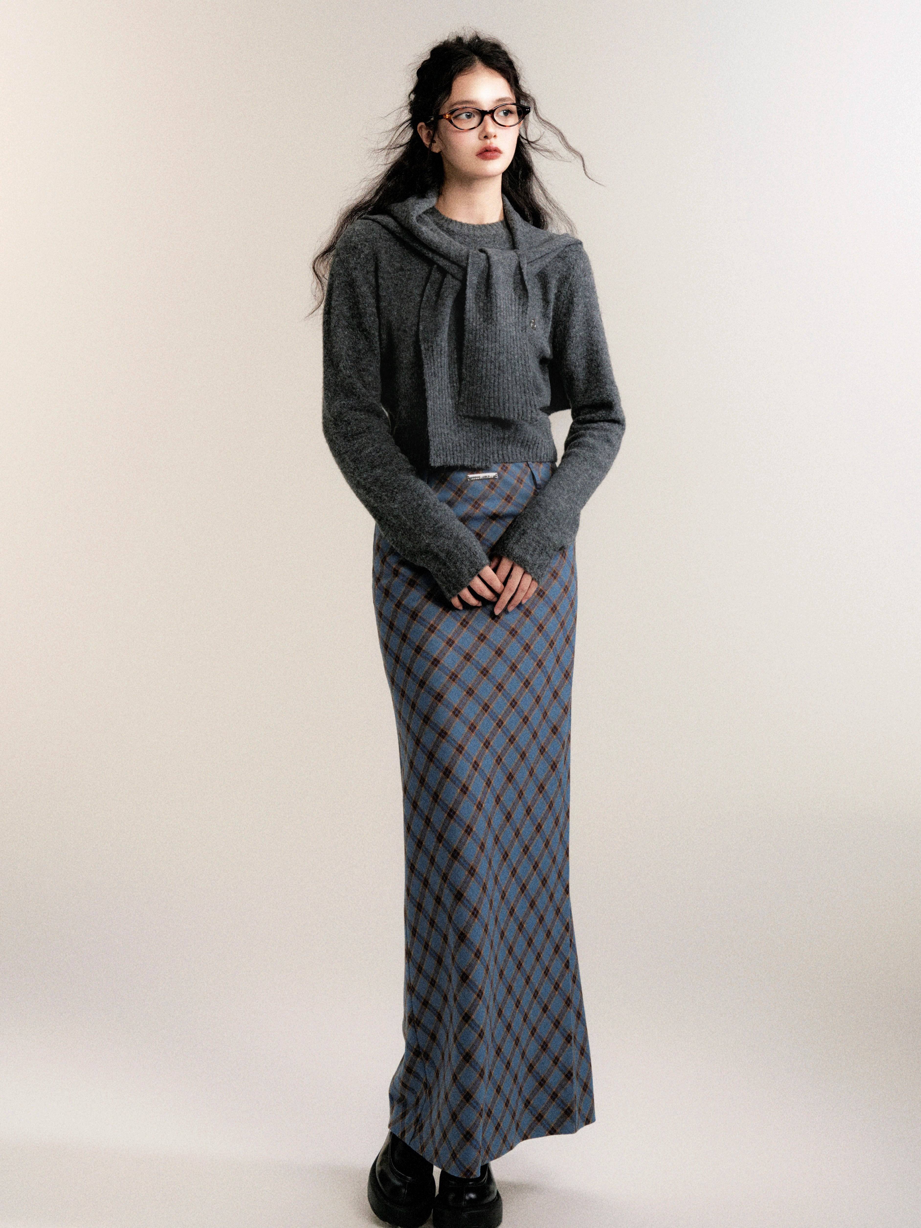 Women's Gray Wool Belted Neck Sweater