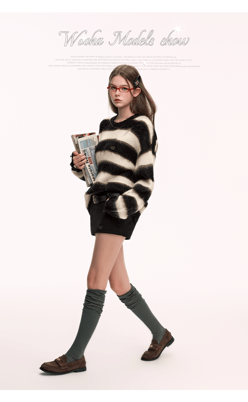 Women's Vintage Horizontal Striped Ripped Oversized Acrylic Sweater